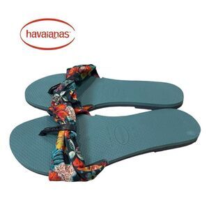 Havaianas Women's You St. Saint Tropez Floral Blue Thong Sandals 9 10